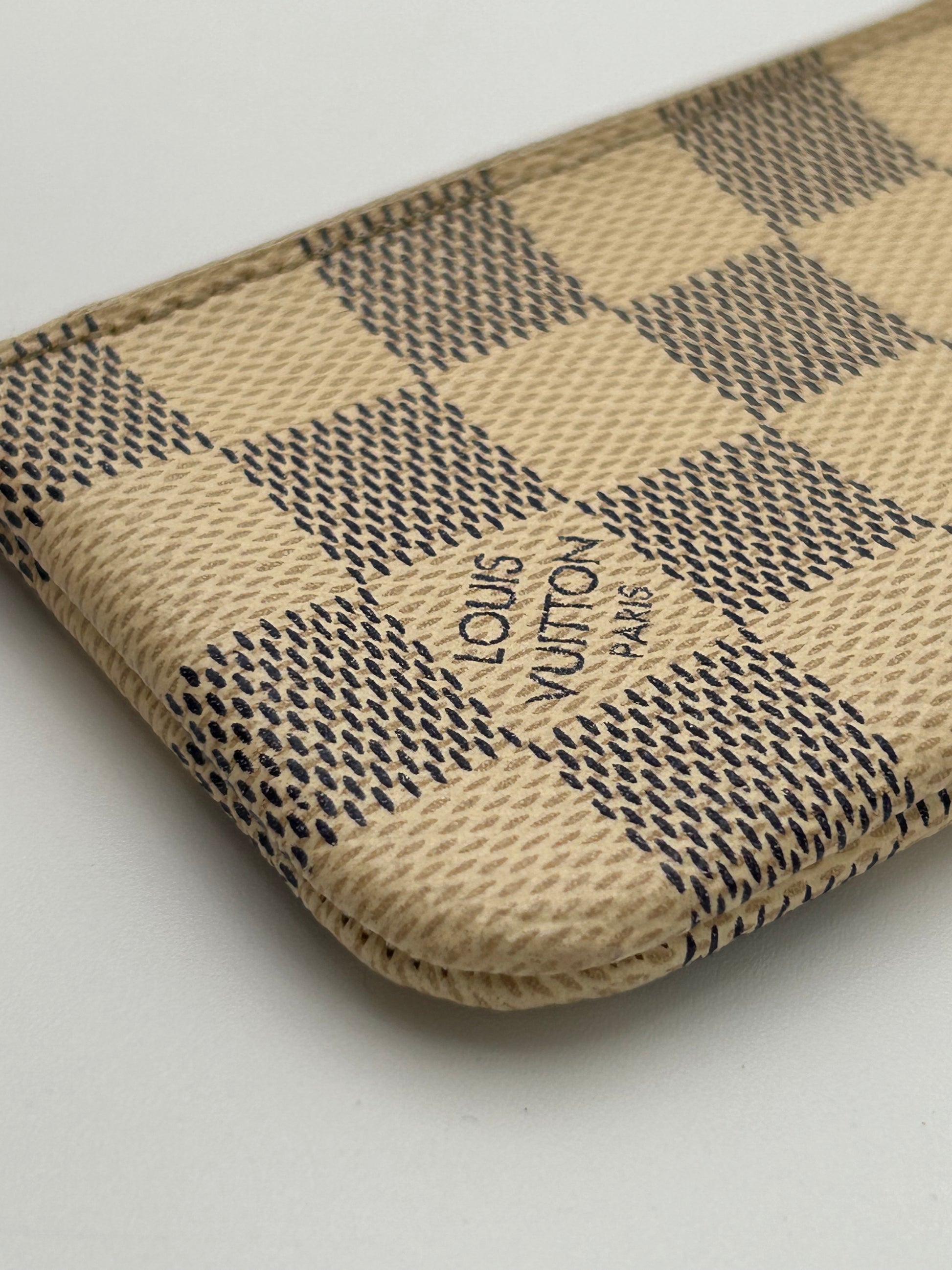 LV Key Cles