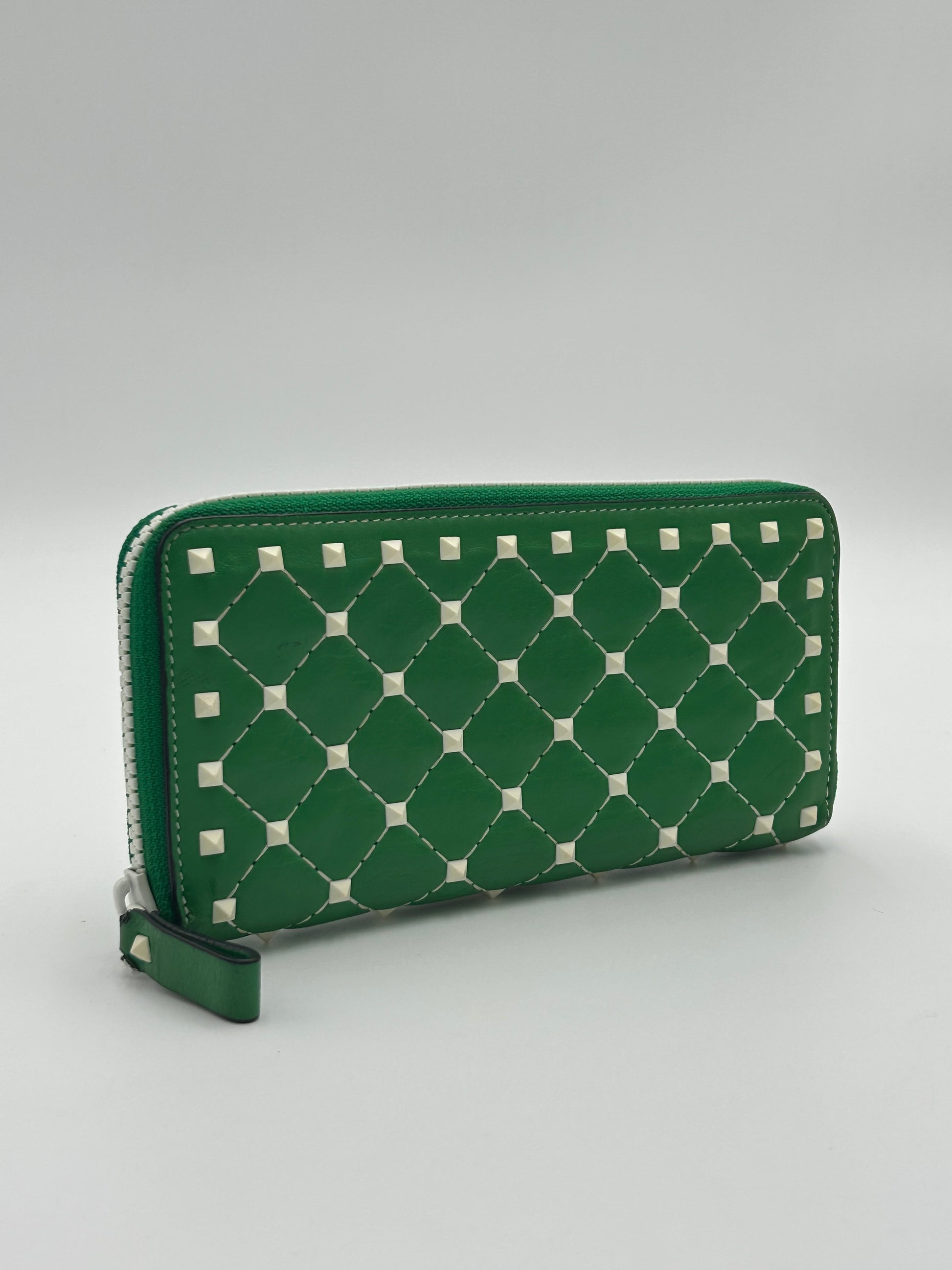 Valentino Rockstud Wallet