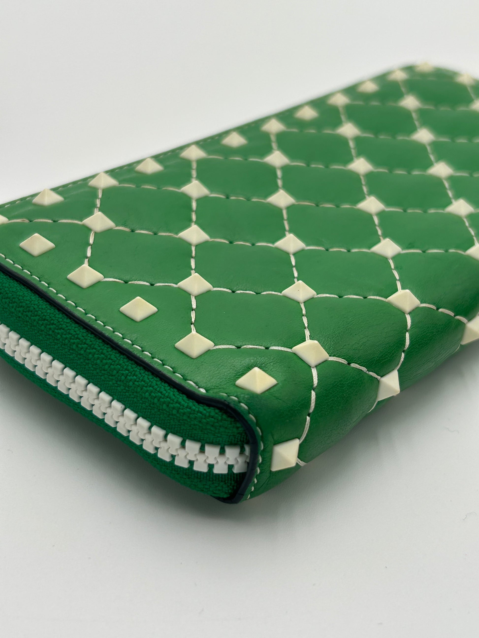 Valentino Rockstud Wallet