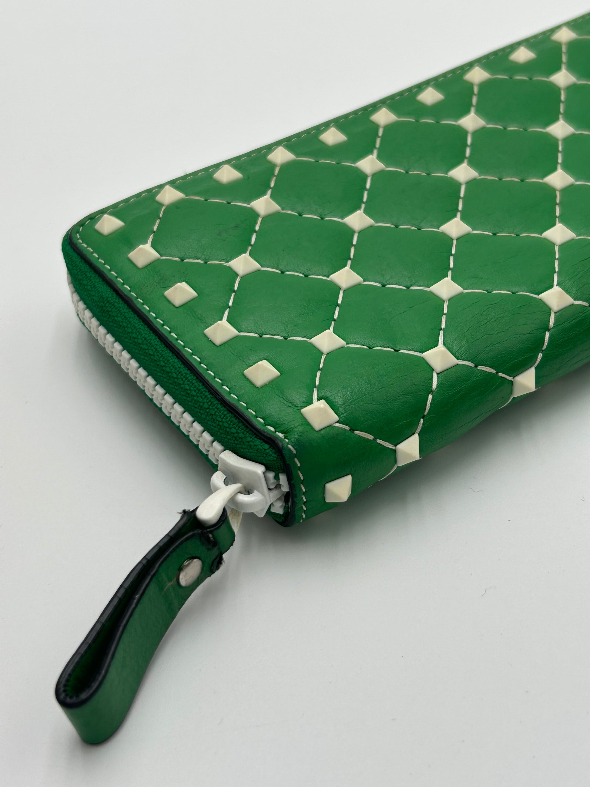Valentino Rockstud Wallet