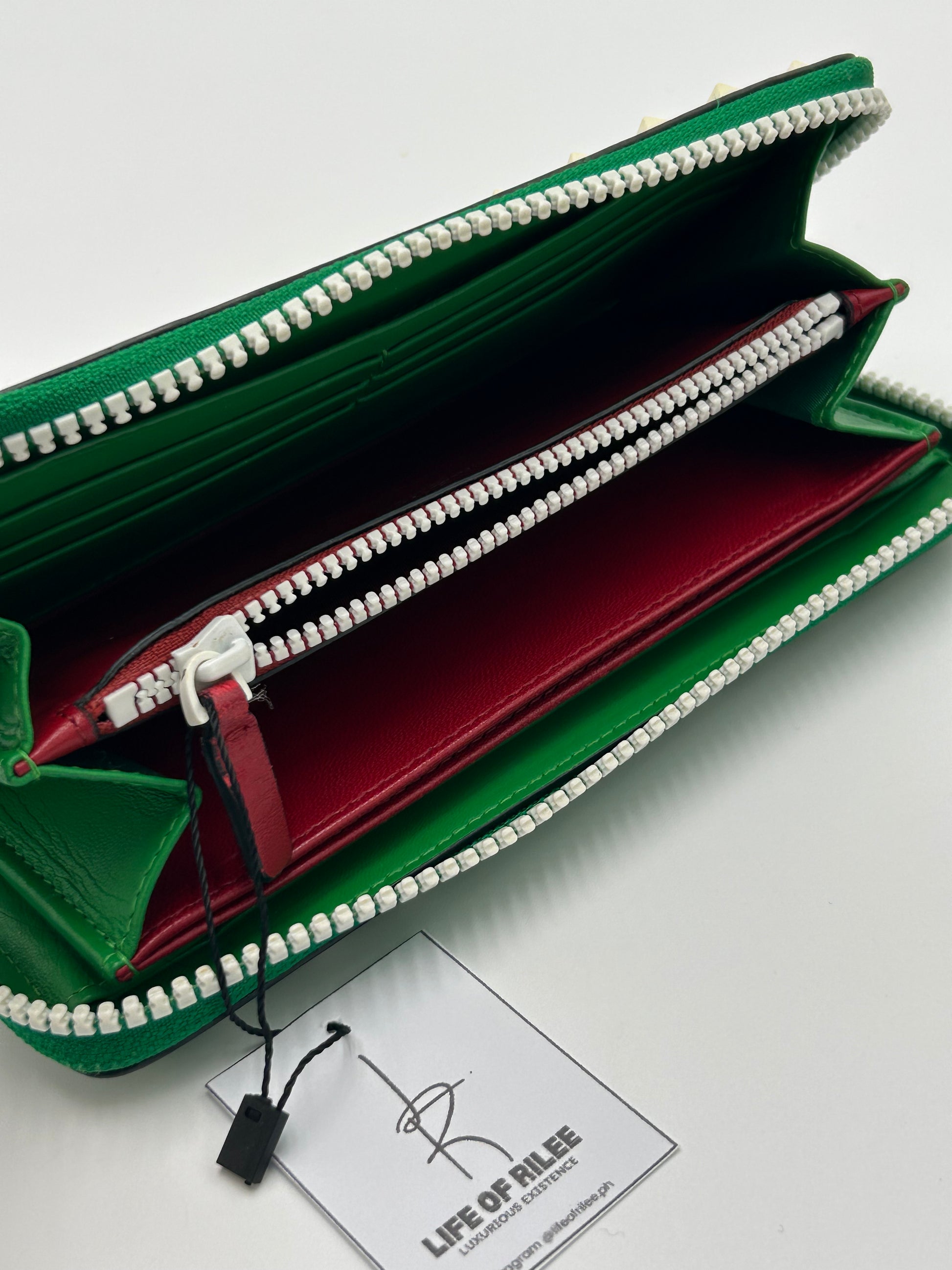 Valentino Rockstud Wallet
