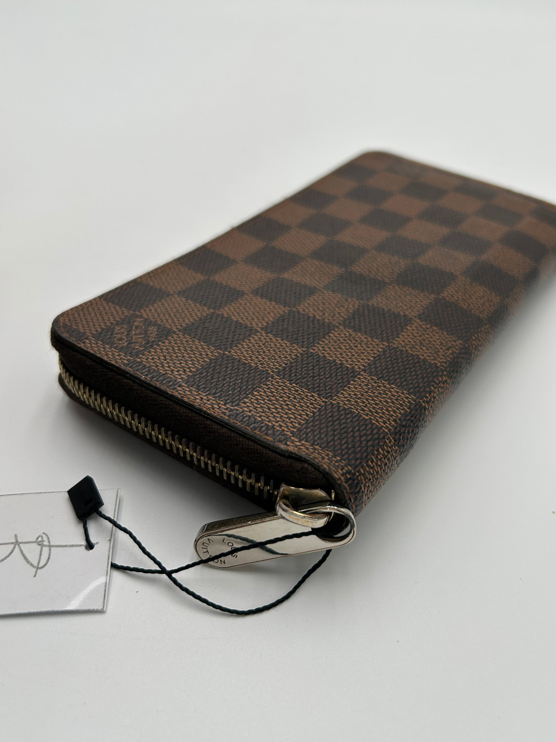 LV Long Zippy