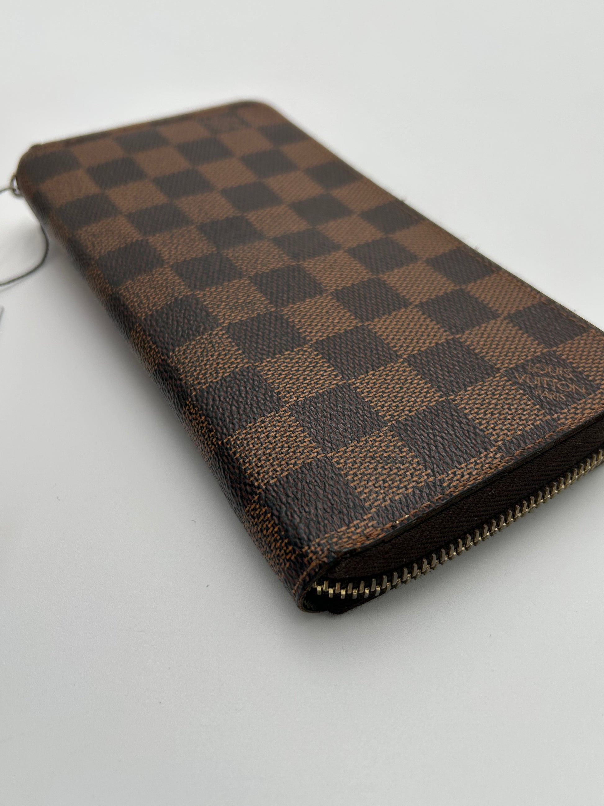 LV Long Zippy