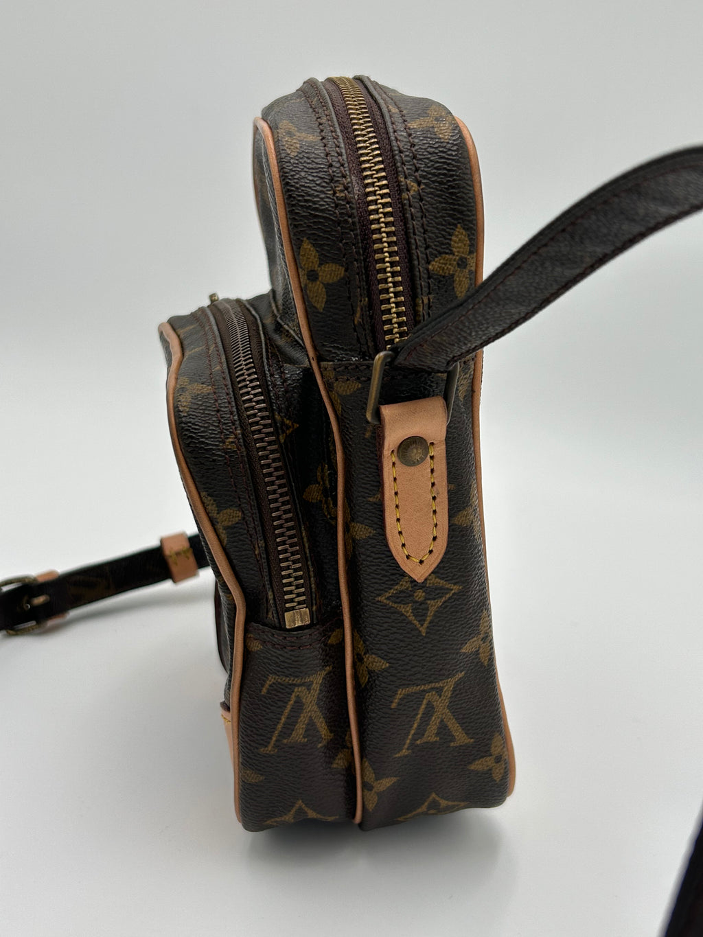 LV Amazon