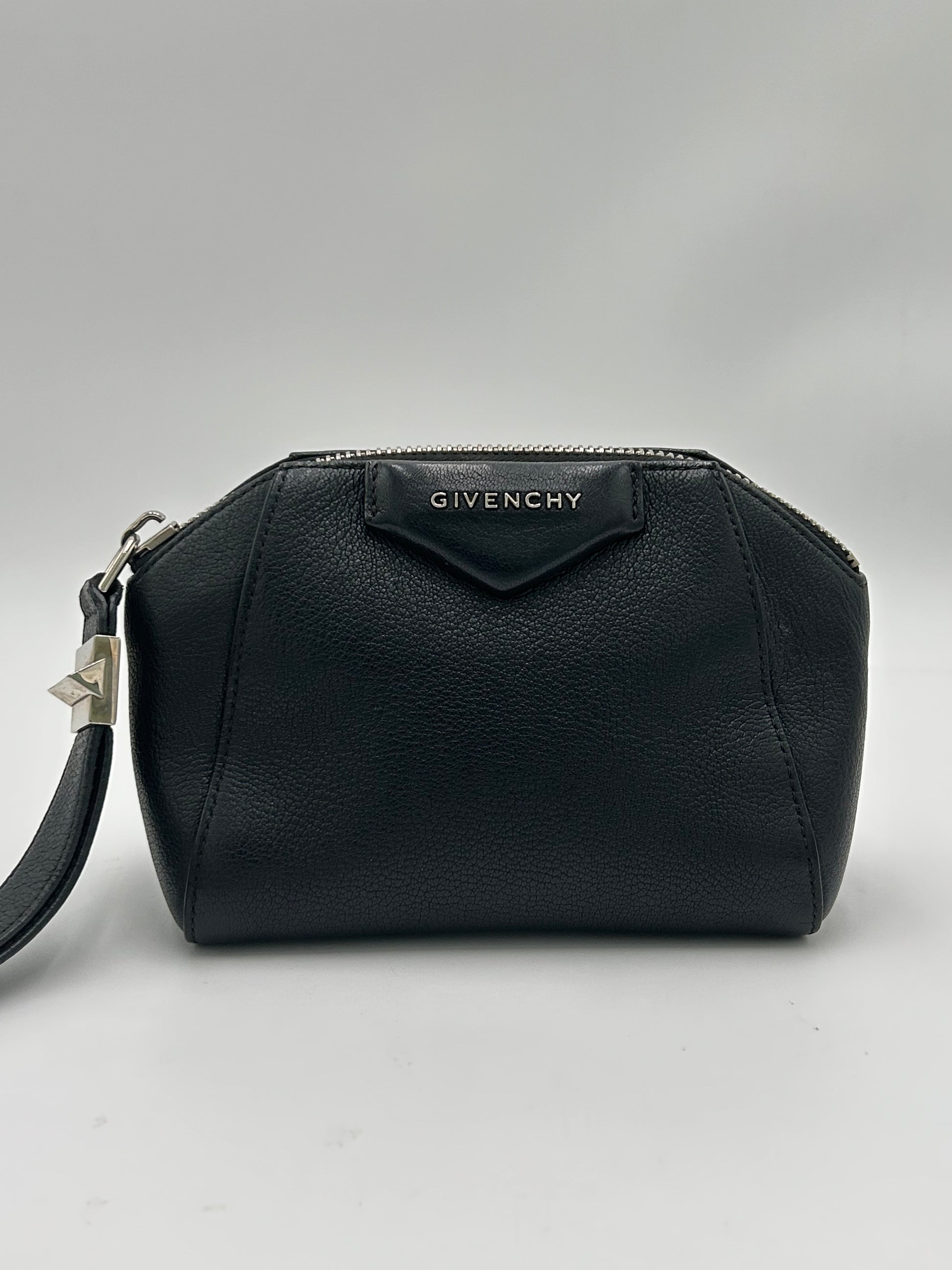 Givenchy Antigona Wristlet