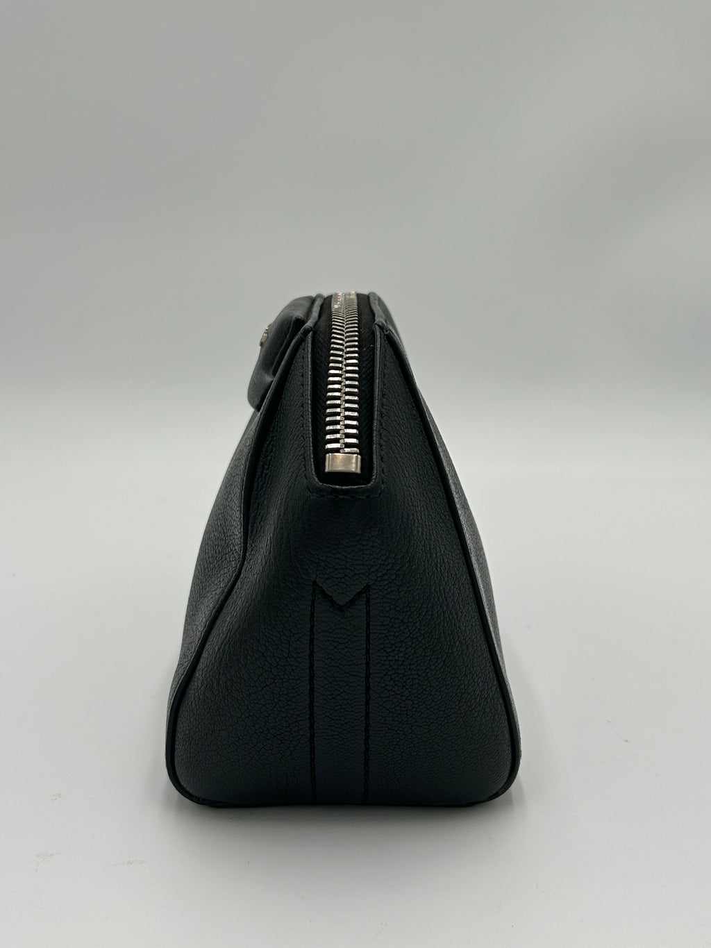 Givenchy Antigona Wristlet