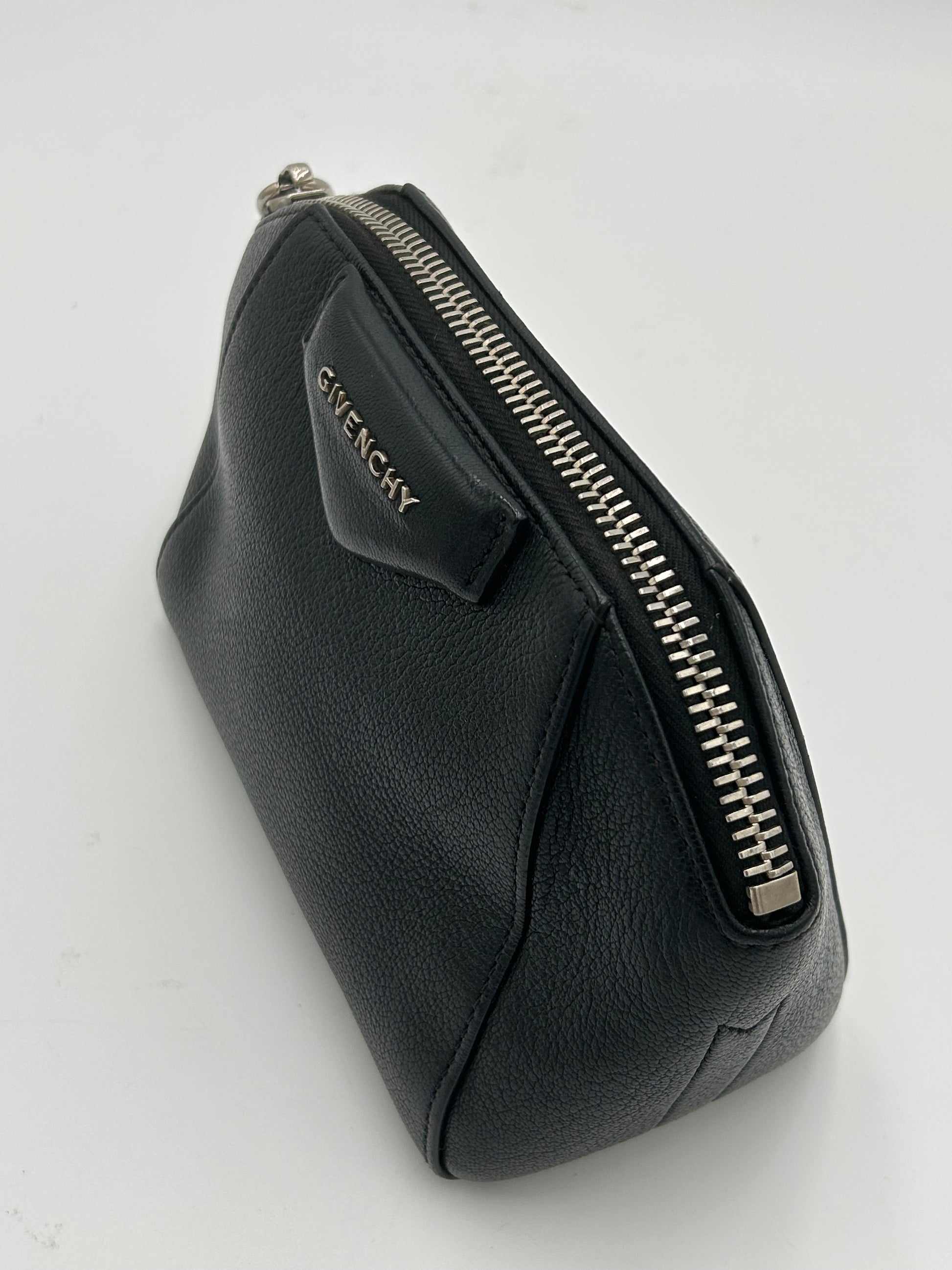 Givenchy Antigona Wristlet