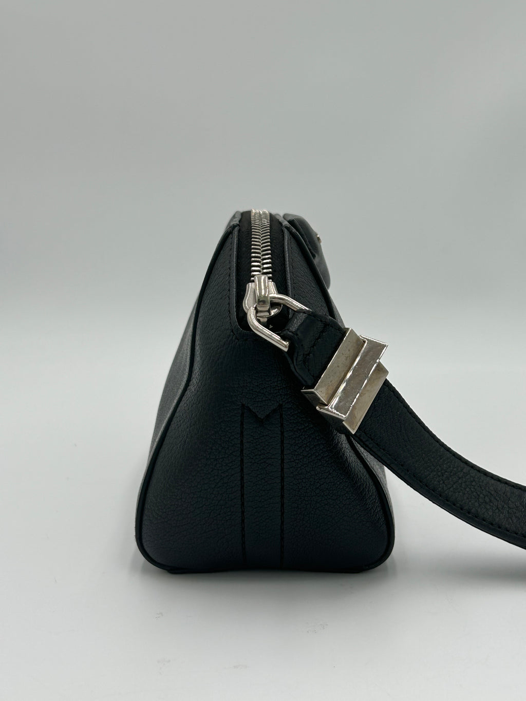 Givenchy Antigona Wristlet