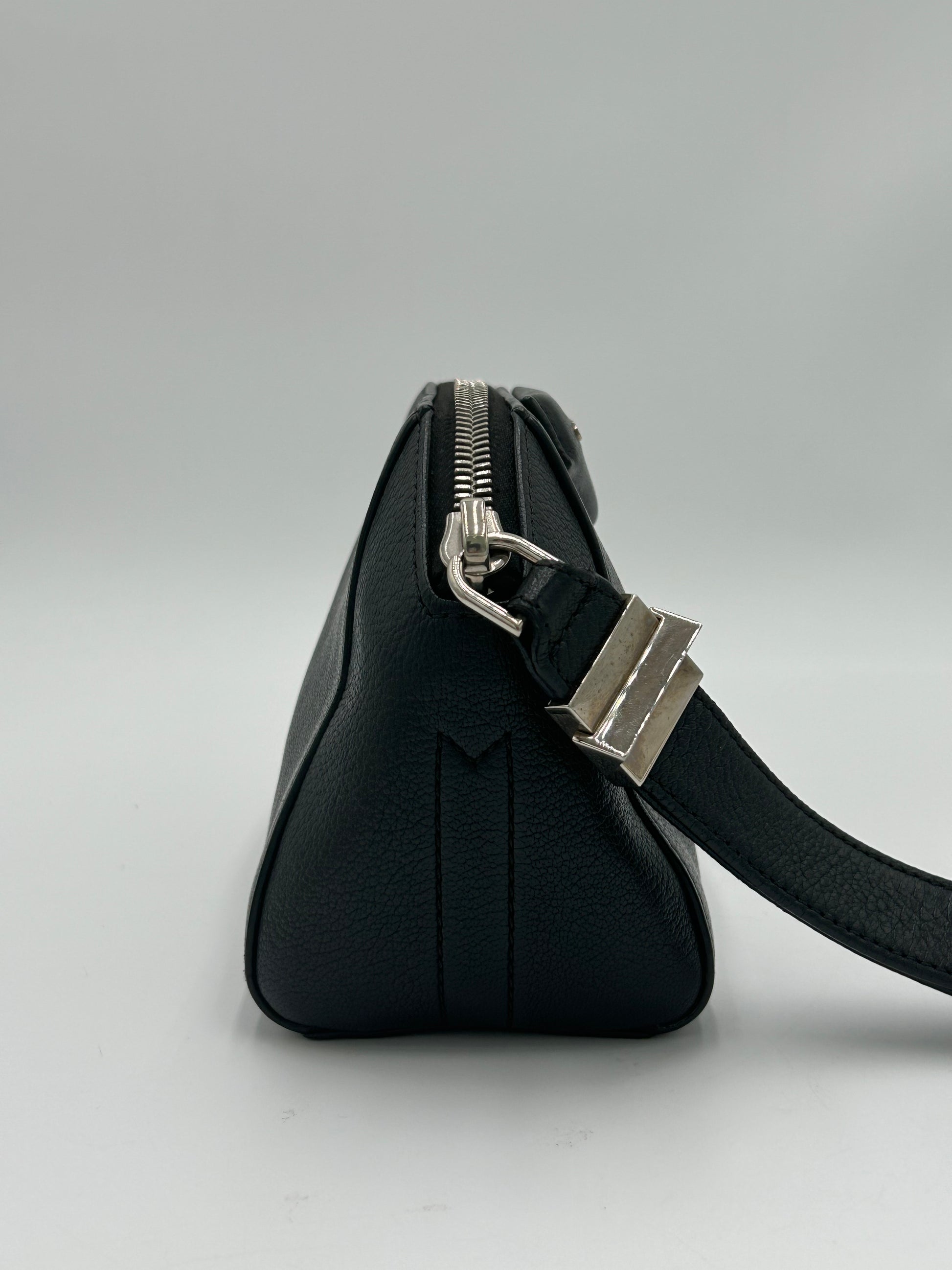 Givenchy Antigona Wristlet