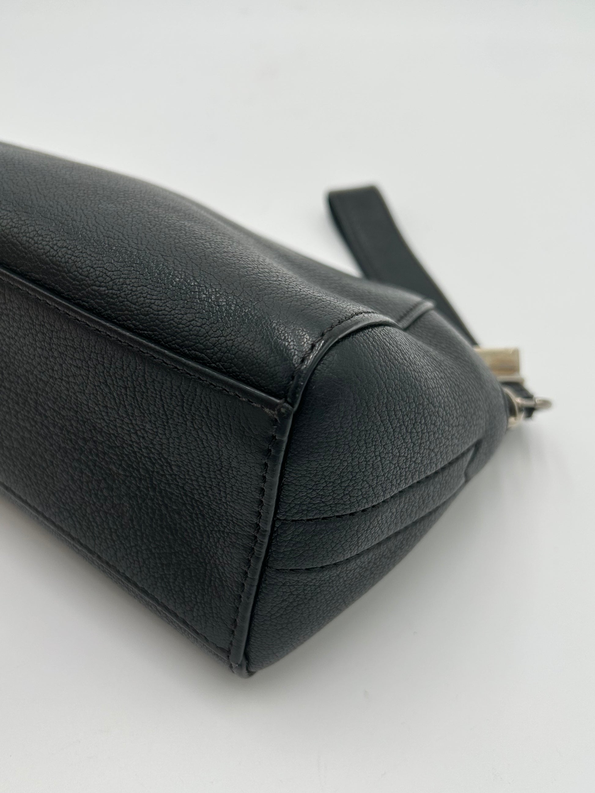 Givenchy Antigona Wristlet